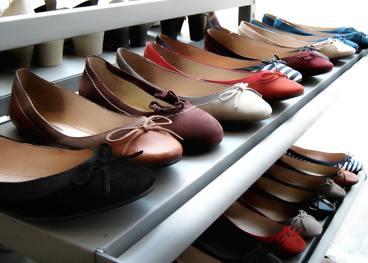 shoes-107401_1280